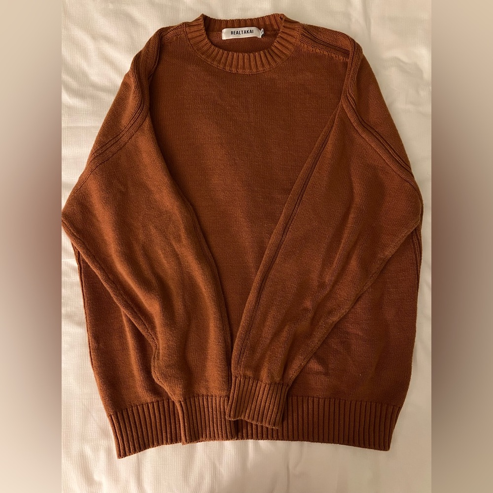 REATAKAI knitted burnt orange sweater. Great for fall weather and layering!